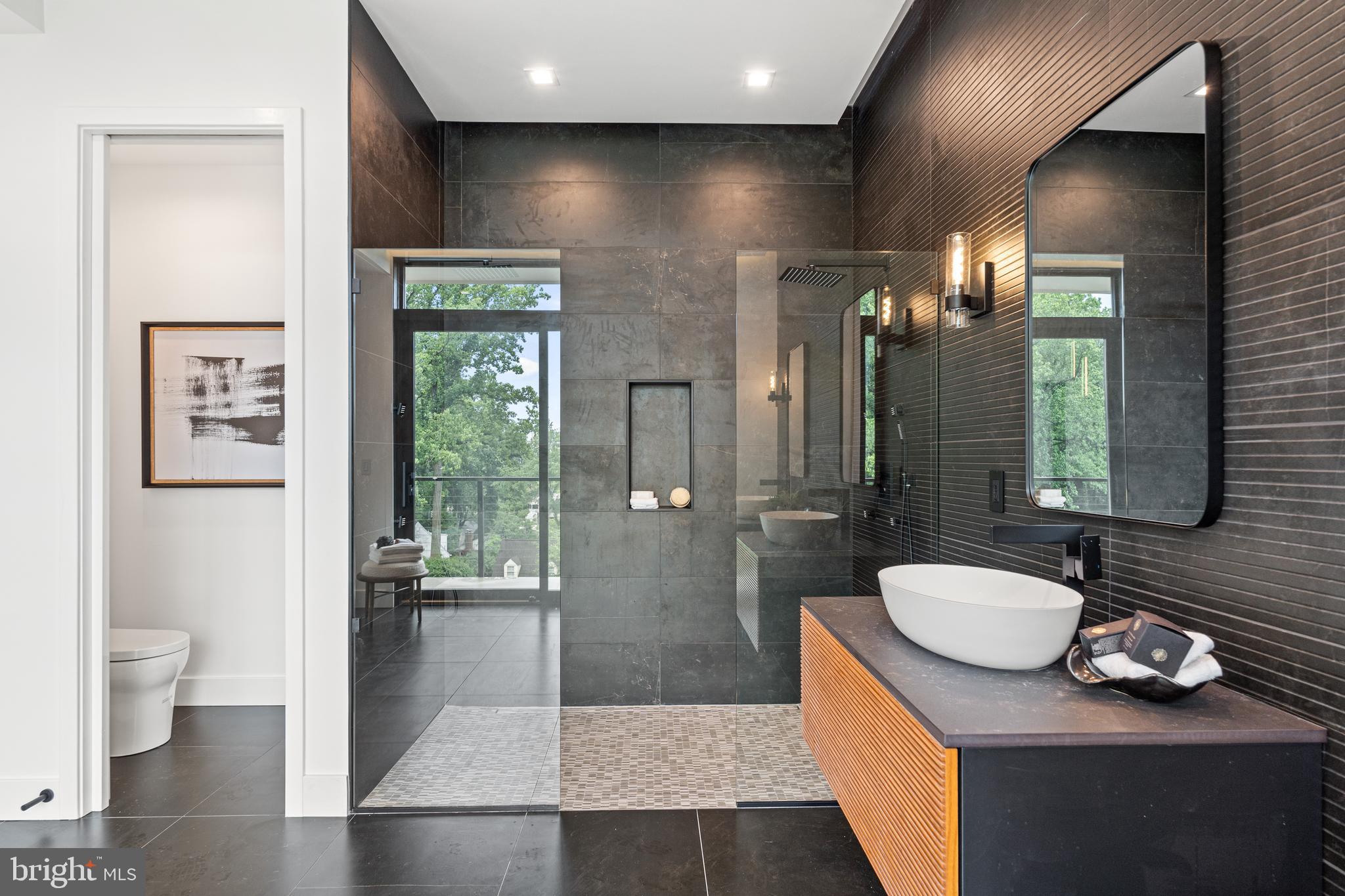 5208 Danbury Road Bethesda, MD 20814 - Photo 103 of 126