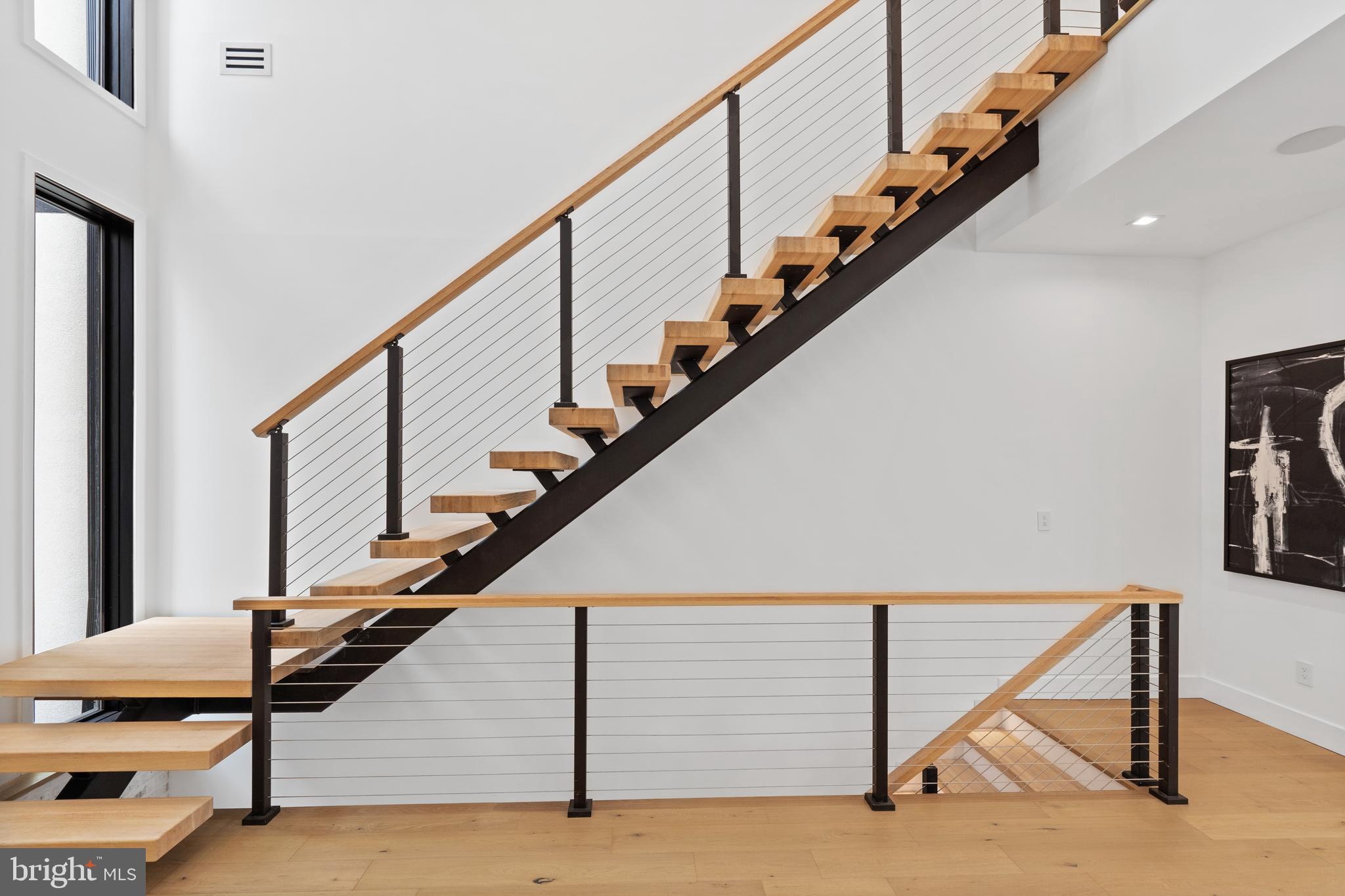 5208 Danbury Road Bethesda, MD 20814 - Photo 11 of 126