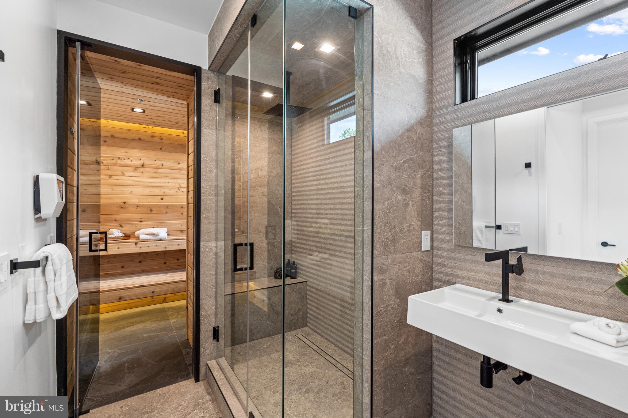 5208 Danbury Road Bethesda, MD 20814 - Photo 15 of 126