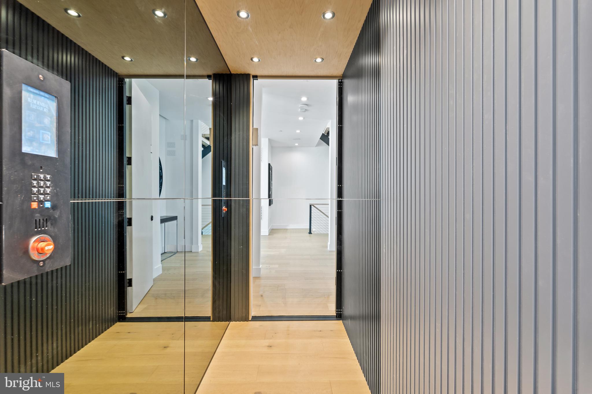 5208 Danbury Road Bethesda, MD 20814 - Photo 17 of 126