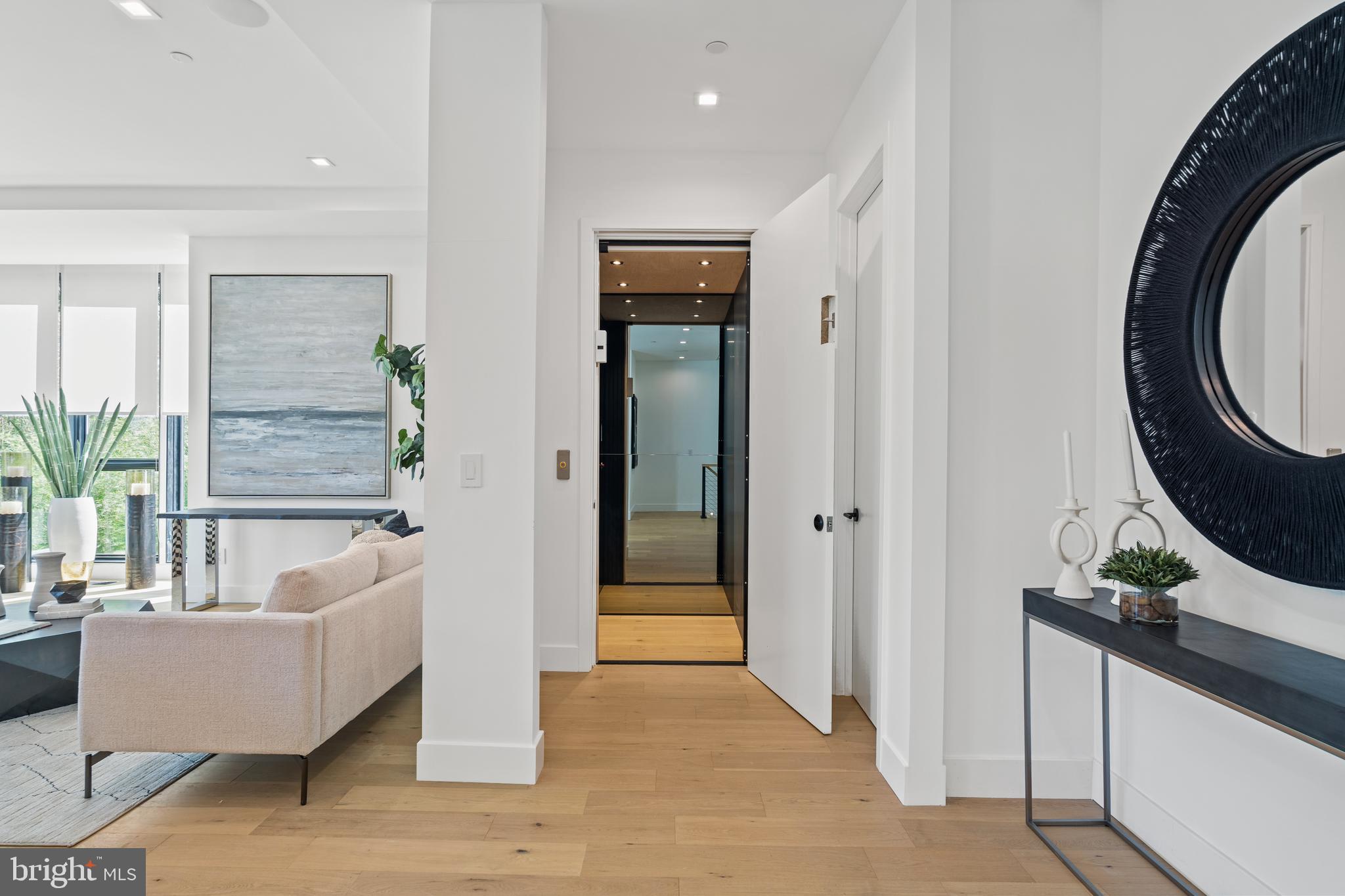 5208 Danbury Road Bethesda, MD 20814 - Photo 18 of 126