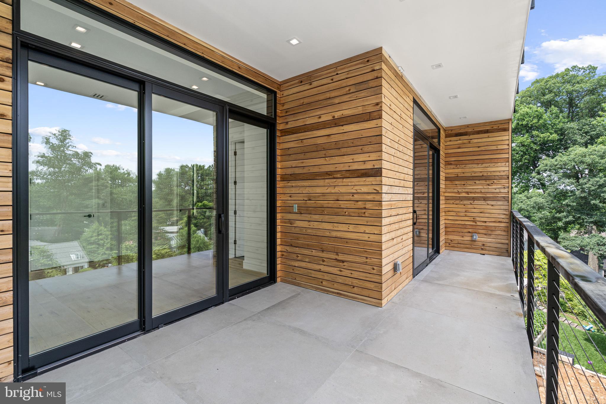 5208 Danbury Road Bethesda, MD 20814 - Photo 21 of 126