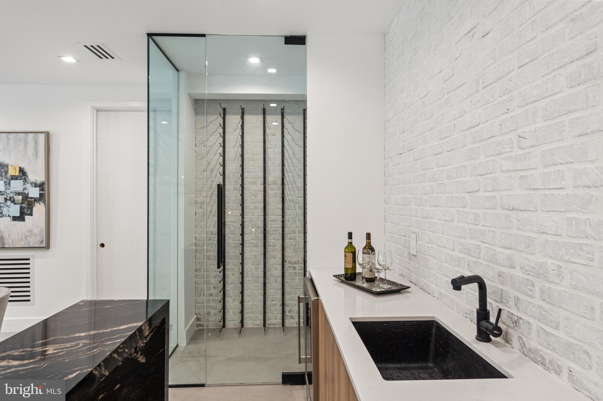 5208 Danbury Road Bethesda, MD 20814 - Photo 24 of 126