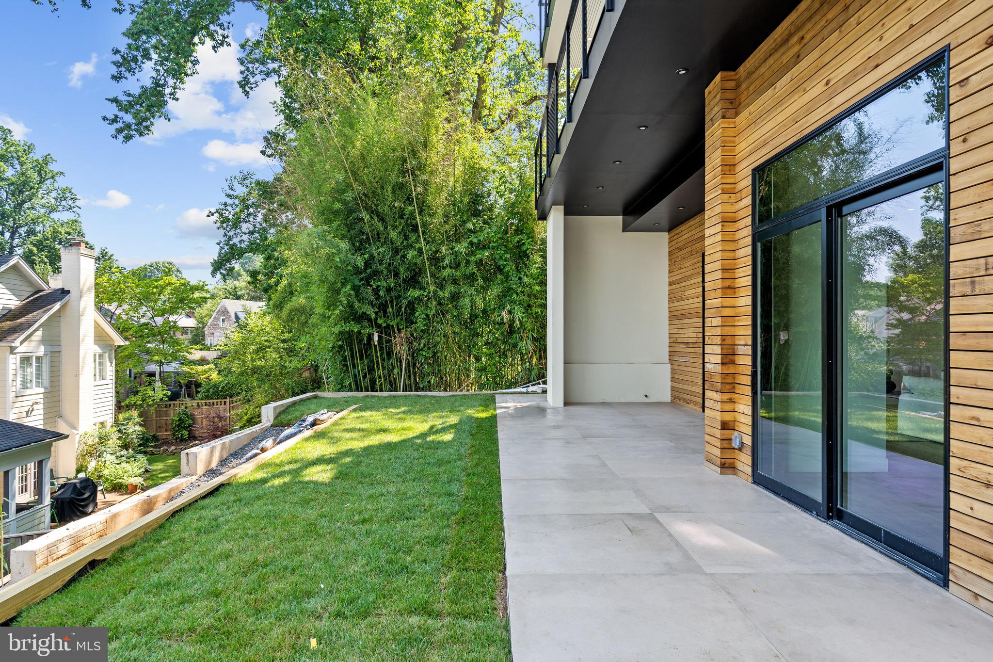 5208 Danbury Road Bethesda, MD 20814 - Photo 27 of 126