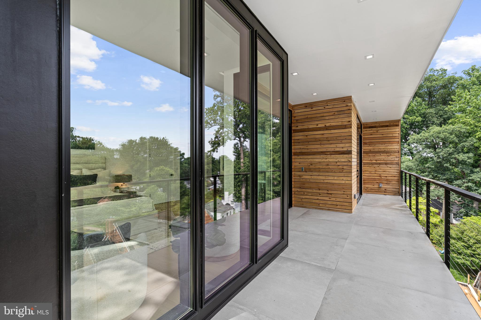 5208 Danbury Road Bethesda, MD 20814 - Photo 48 of 126