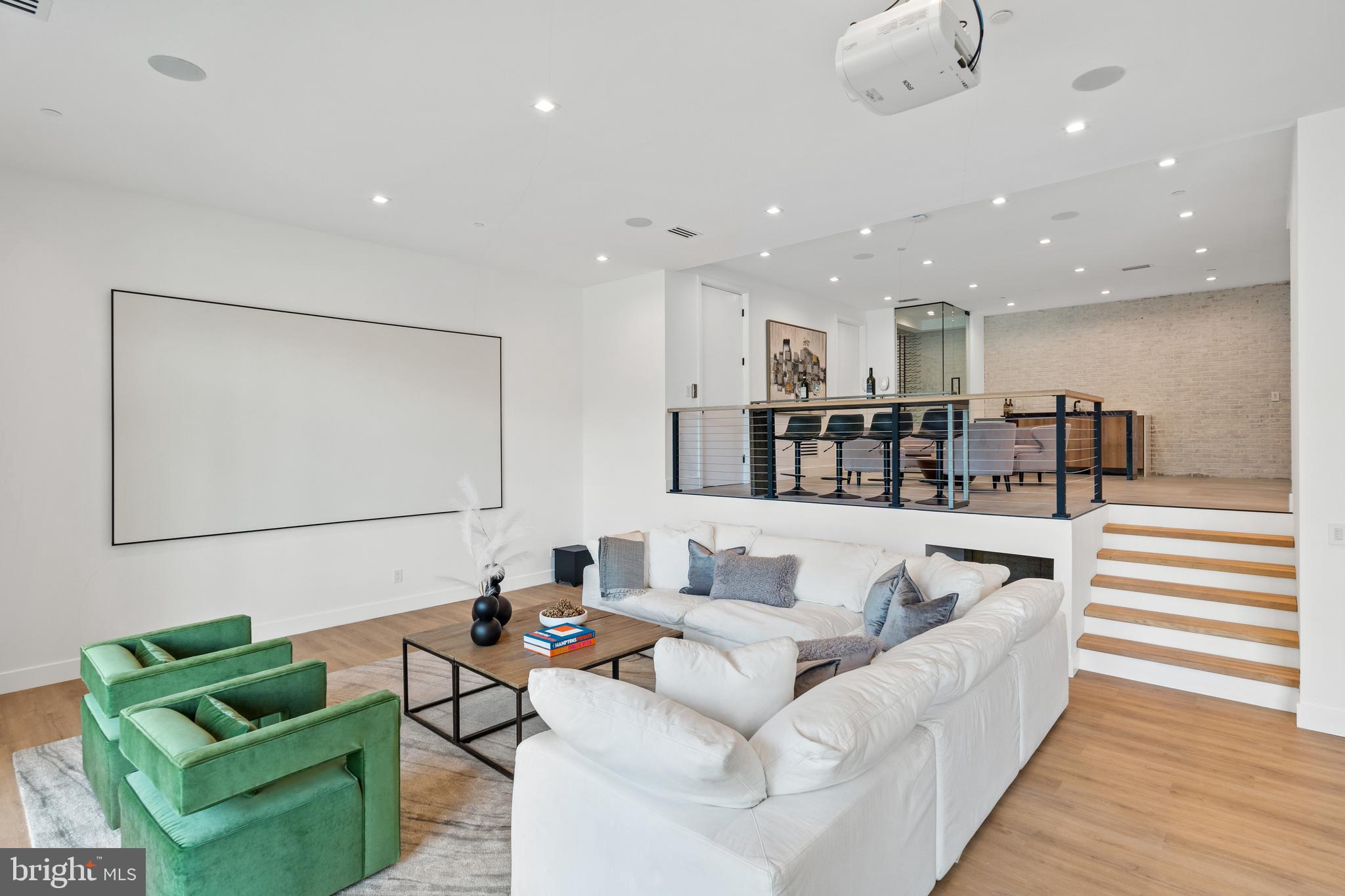 5208 Danbury Road Bethesda, MD 20814 - Photo 69 of 126