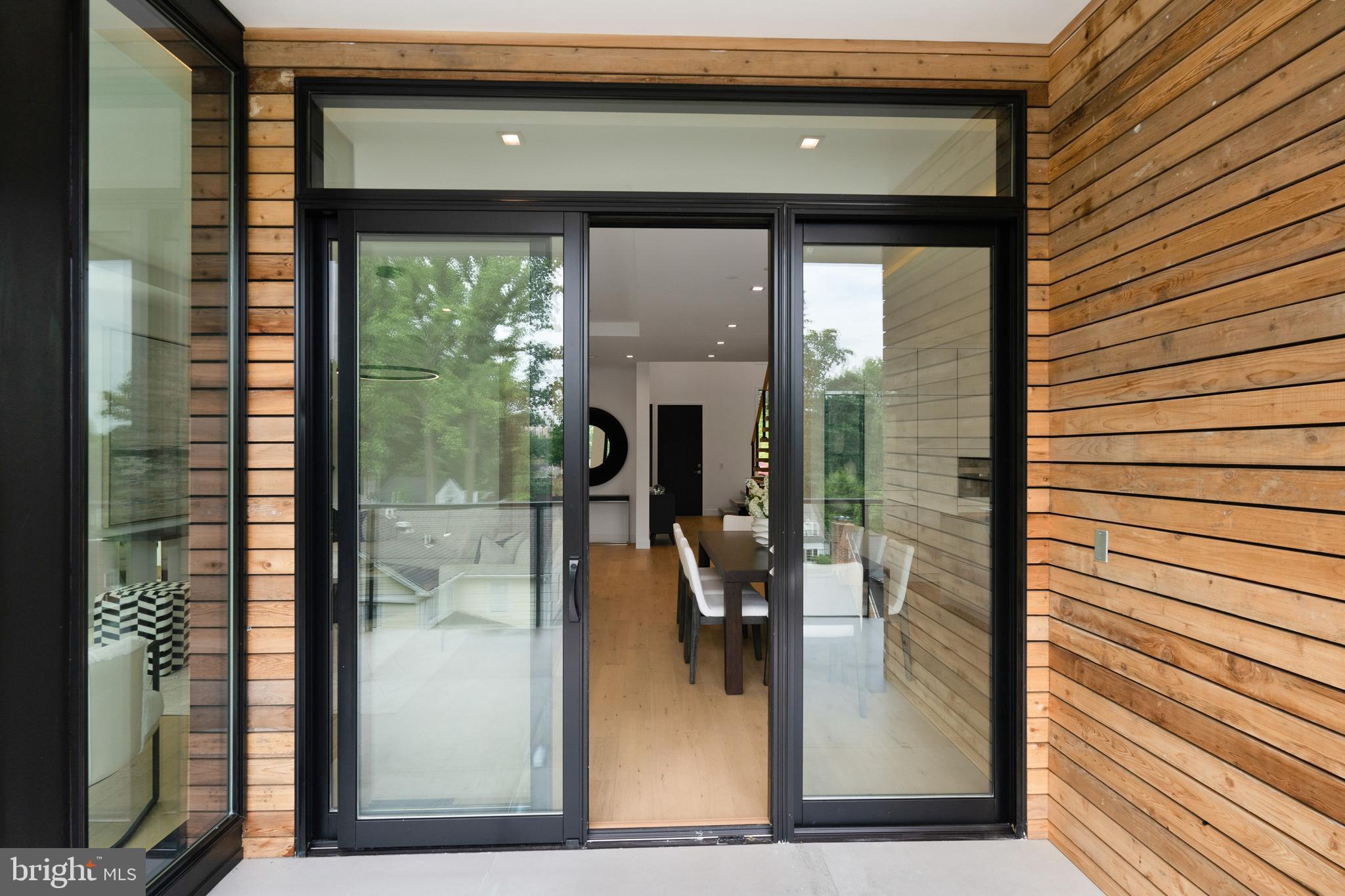 5208 Danbury Road Bethesda, MD 20814 - Photo 77 of 126