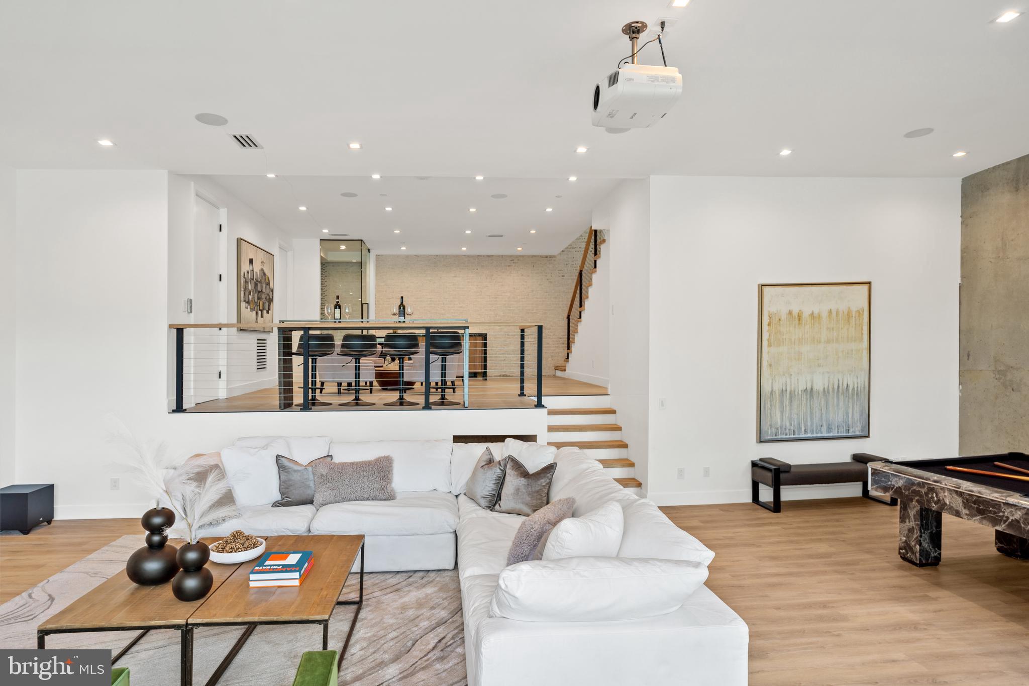 5208 Danbury Road Bethesda, MD 20814 - Photo 8 of 126