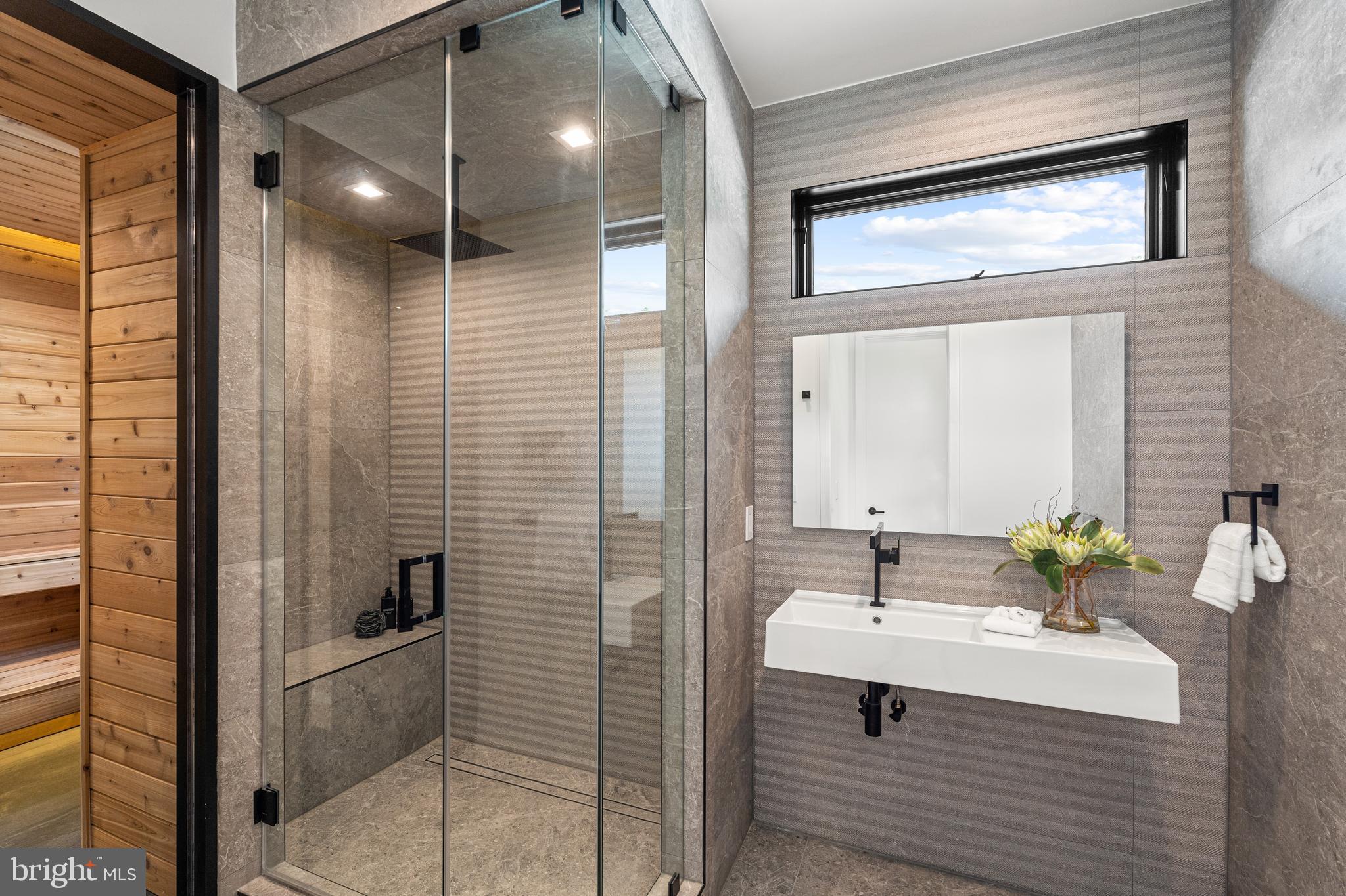 5208 Danbury Road Bethesda, MD 20814 - Photo 81 of 126