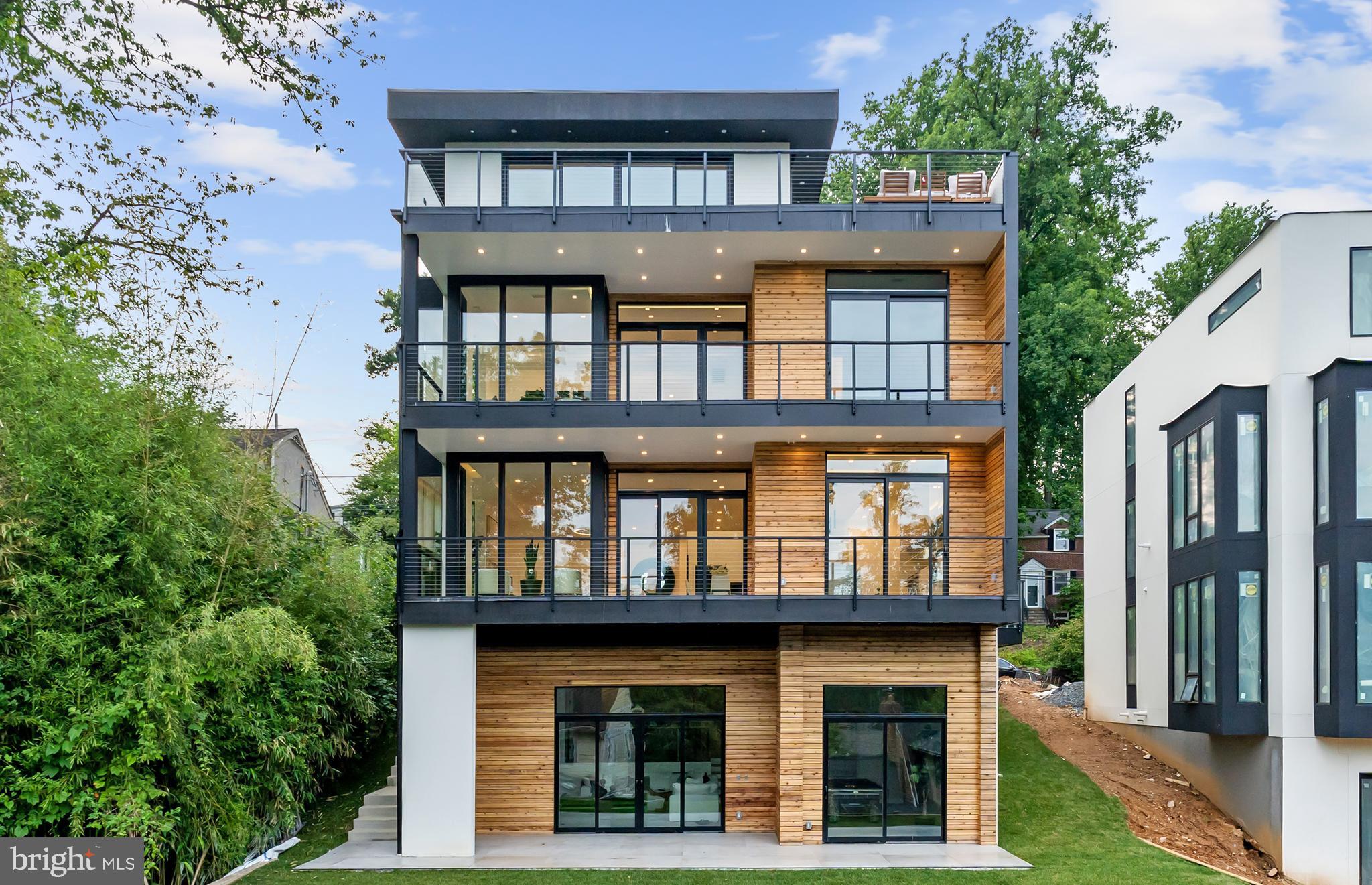 5208 Danbury Road Bethesda, MD 20814 - Photo 9 of 126