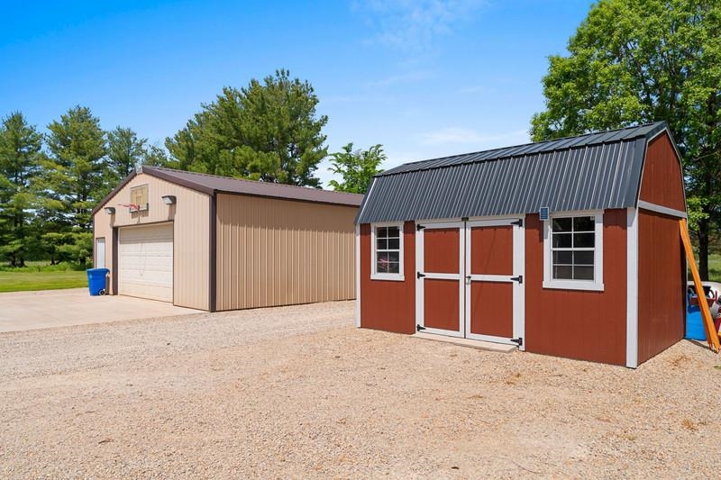 8820 County Rd II Fremont, WI 54940 - Photo 34 of 52