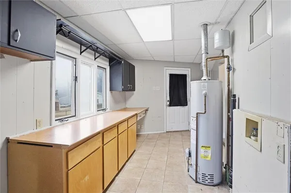 $199,000 | 218 East Kay Street, Lansing, KS 66043