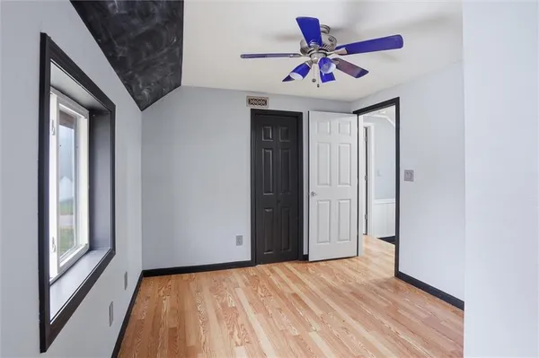 $199,000 | 218 East Kay Street, Lansing, KS 66043