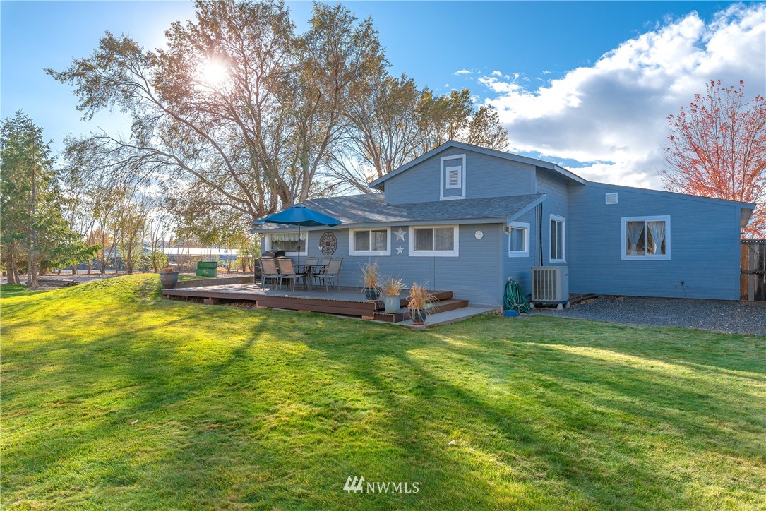 9915 Rd W 8 Northwest Quincy, WA 98848 - Photo 1 of 24 Gallery Image 1