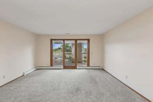 $149,900 | 14575 Burma Avenue West, Unit 202, Rosemount, MN 55068