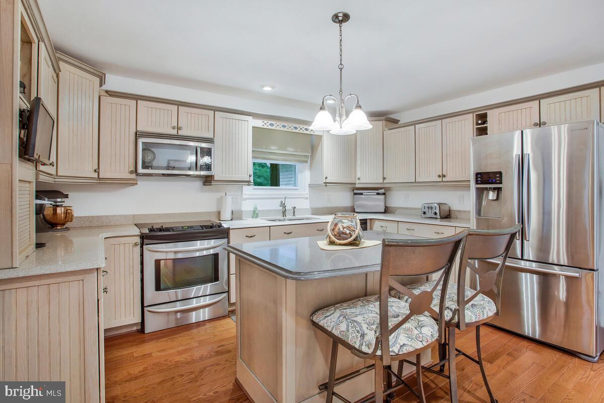 9580 Howes Road Dunkirk, MD 20754 - Photo 11 of 51 kitchen