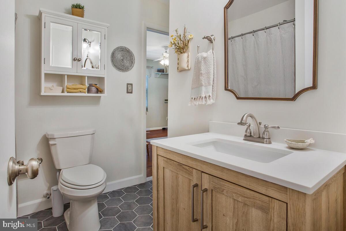 9580 Howes Road Dunkirk, MD 20754 - Photo 23 of 51 Full bathroom #2
