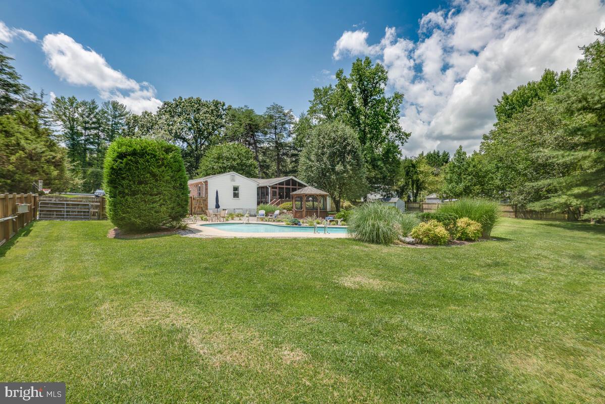 9580 Howes Road Dunkirk, MD 20754 - Photo 39 of 51 level backyard