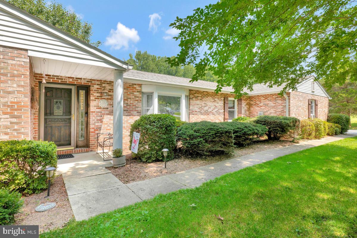 9580 Howes Road Dunkirk, MD 20754 - Photo 5 of 51 front walkway
