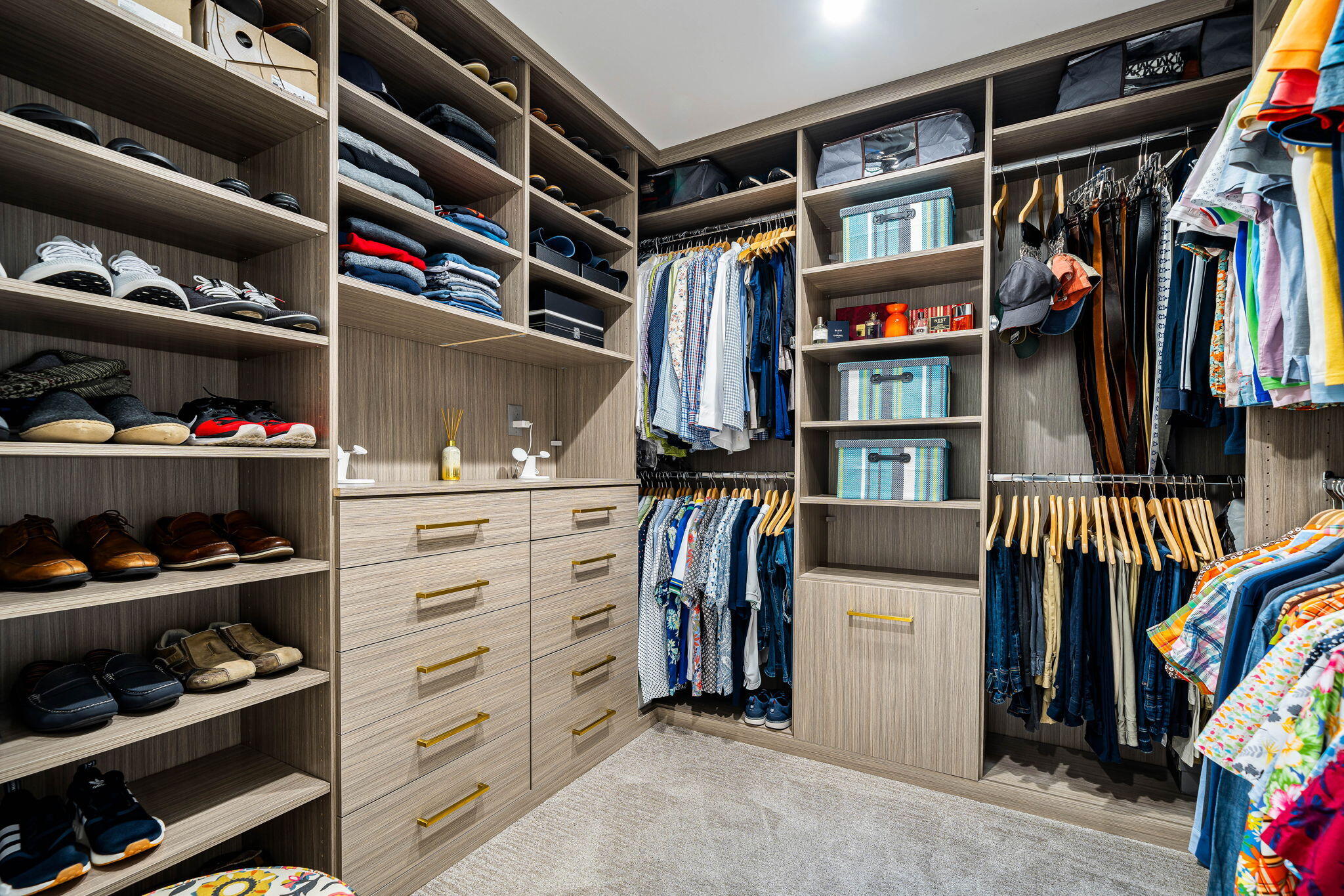 1 Cornell Drive Rancho Mirage, CA 92270 - Photo 23 of 46 Primary Walk In Closet