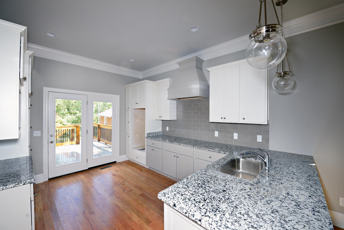 357 Walsh Road Chattanooga, TN 37405 - Photo 9 of 30 _DSC6151