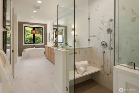 $4,638,000 | 10415 Southeast 13th Street, Bellevue, WA 98004