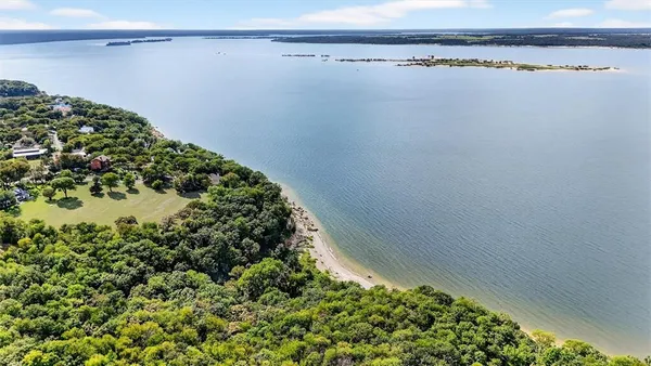 $1,450,000 | 215 Hiland Acres Circle, Pottsboro, TX 75076