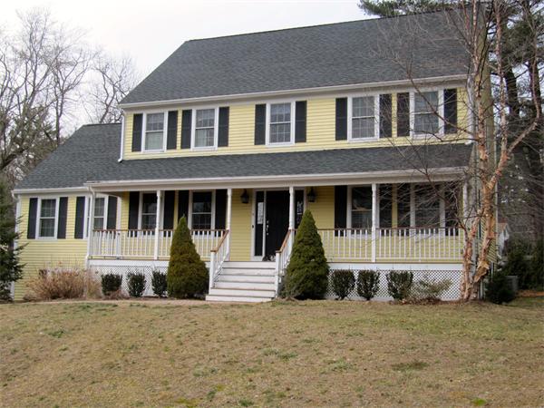 11 Bliss Road North Reading, MA 01864 - Photo 1 of 19 Gallery Image 1