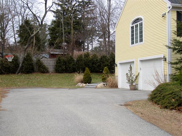 11 Bliss Road North Reading, MA 01864 - Photo 9 of 19 Gallery Image 9