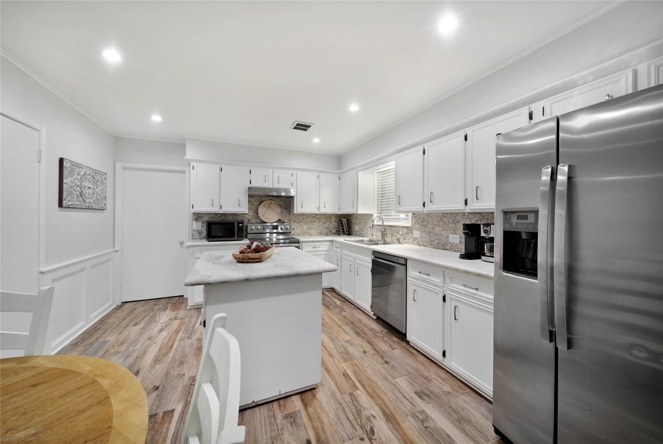 808 Avenue K Rosenberg, TX 77471 - Photo 23 of 50