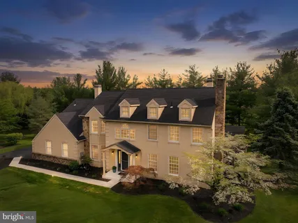 $1,199,000 | 9 Riverstone Circle, New Hope, PA 18938