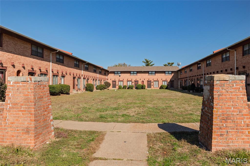 7300 North Hanley Road Hazelwood, MO 63042 - Photo 4 of 7