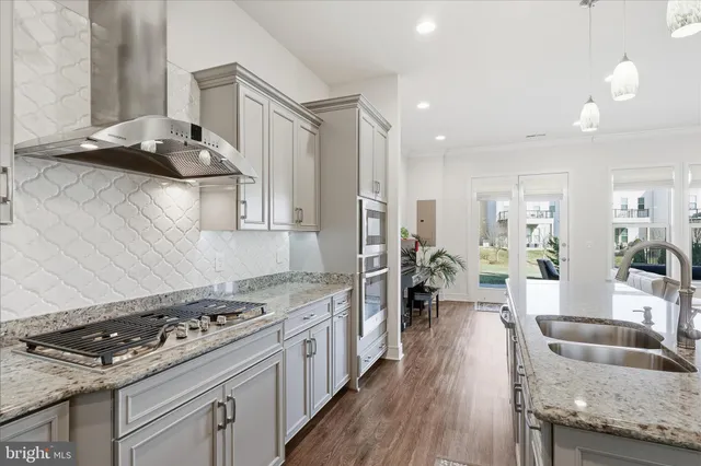 $899,000 | 42798 Macbeth Terrace, Ashburn, VA 20148