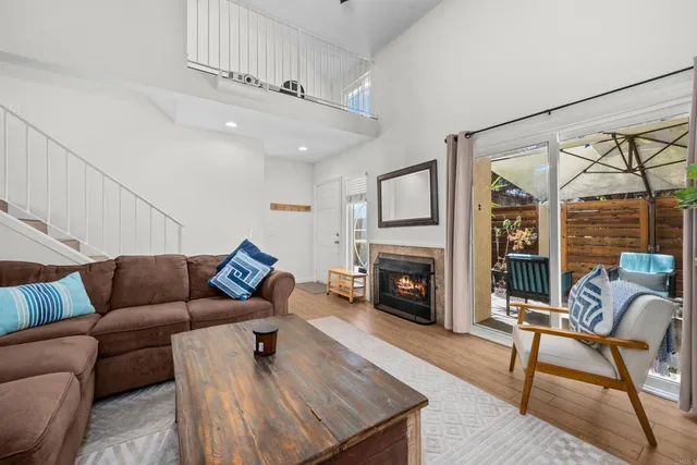 $1,200,000 | 368 Hemlock Avenue, Carlsbad, CA 92008