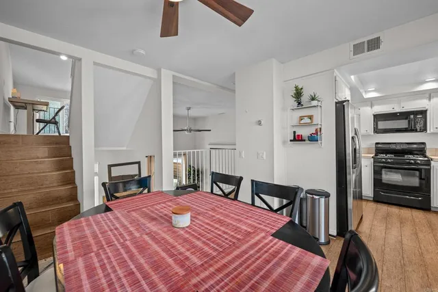 $1,200,000 | 368 Hemlock Avenue, Carlsbad, CA 92008