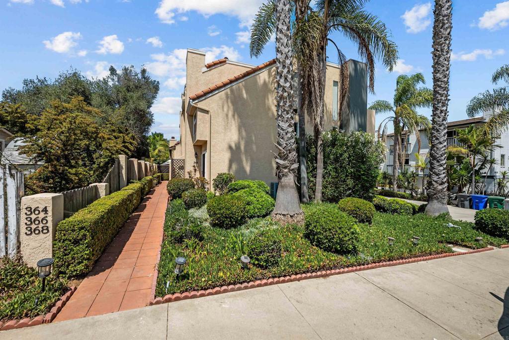 368 Hemlock Avenue Carlsbad, CA 92008 - Photo 2 of 32 a view of a house with a park