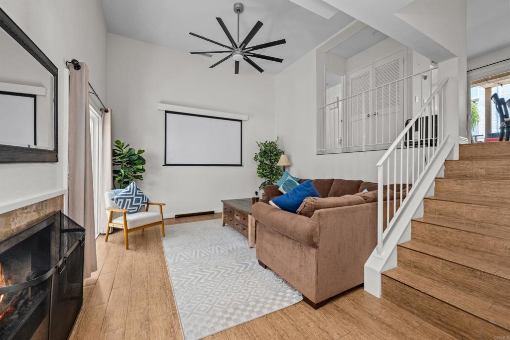 368 Hemlock Avenue Carlsbad, CA 92008 - Photo 5 of 32 a living room with furniture and a wooden floor