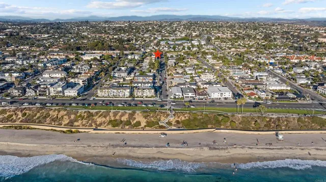 $1,200,000 | 368 Hemlock Avenue, Carlsbad, CA 92008