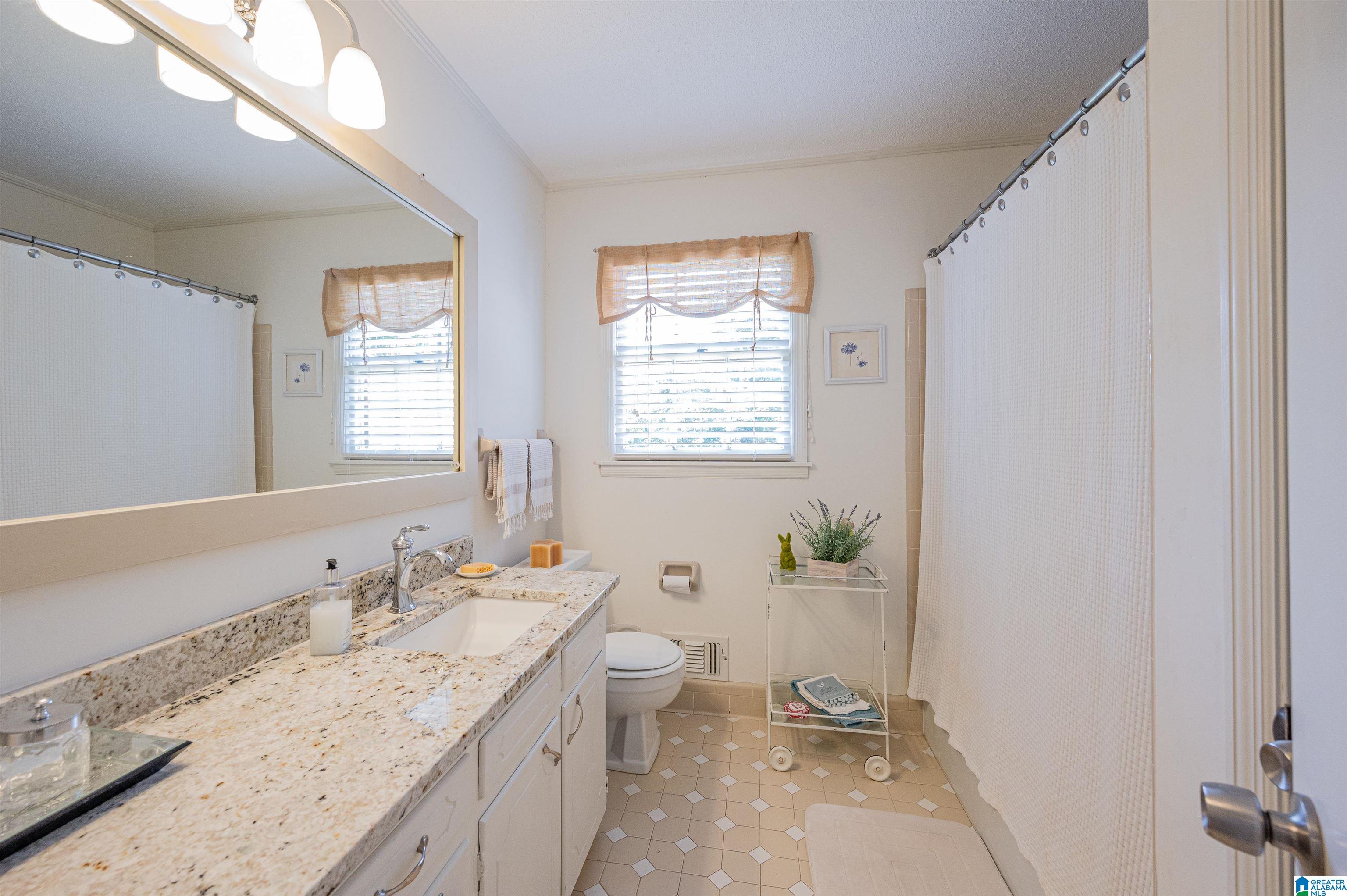 906 Granbury Road Birmingham, AL 35216 - Photo 33 of 43