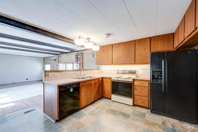 $59,000 | 605 Northwest Fisk Street, Unit 42, Pullman, WA 99163