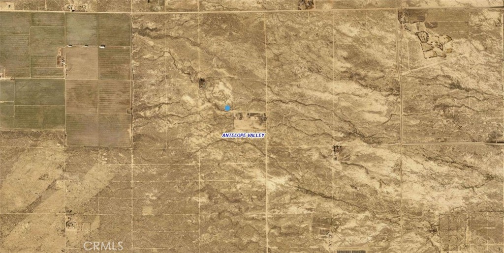 0 West B12 Street Lancaster, CA 93536 - Photo 5 of 10 a bathroom with a shower