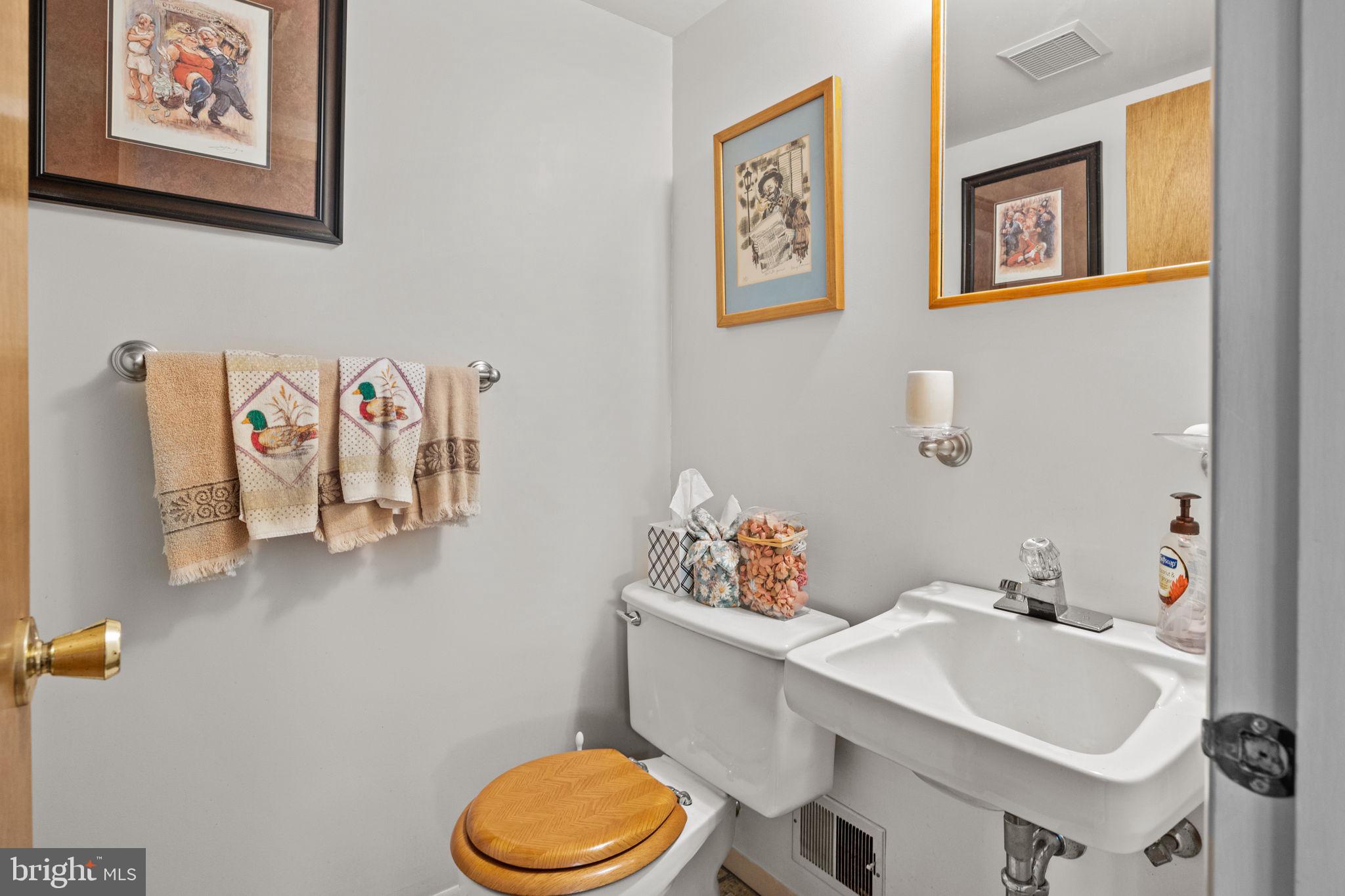 847 Phillips Road Warminster, PA 18974 - Photo 20 of 28 Gallery Image 20