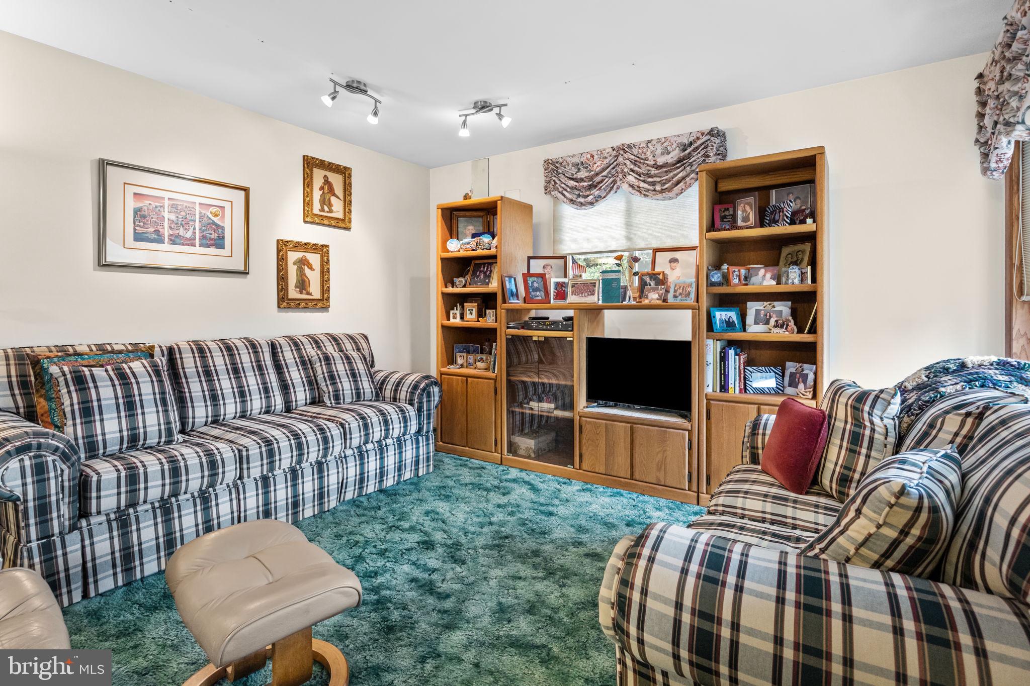 847 Phillips Road Warminster, PA 18974 - Photo 3 of 28 Gallery Image 3