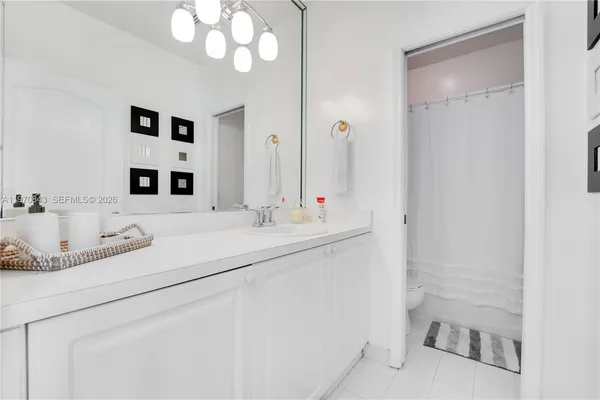 $4,600 | 11261 Northwest 55th Lane, Doral, FL 33178