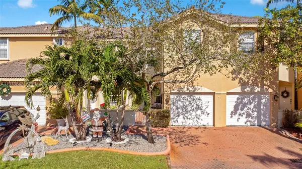 $4,600 | 11261 Northwest 55th Lane, Doral, FL 33178