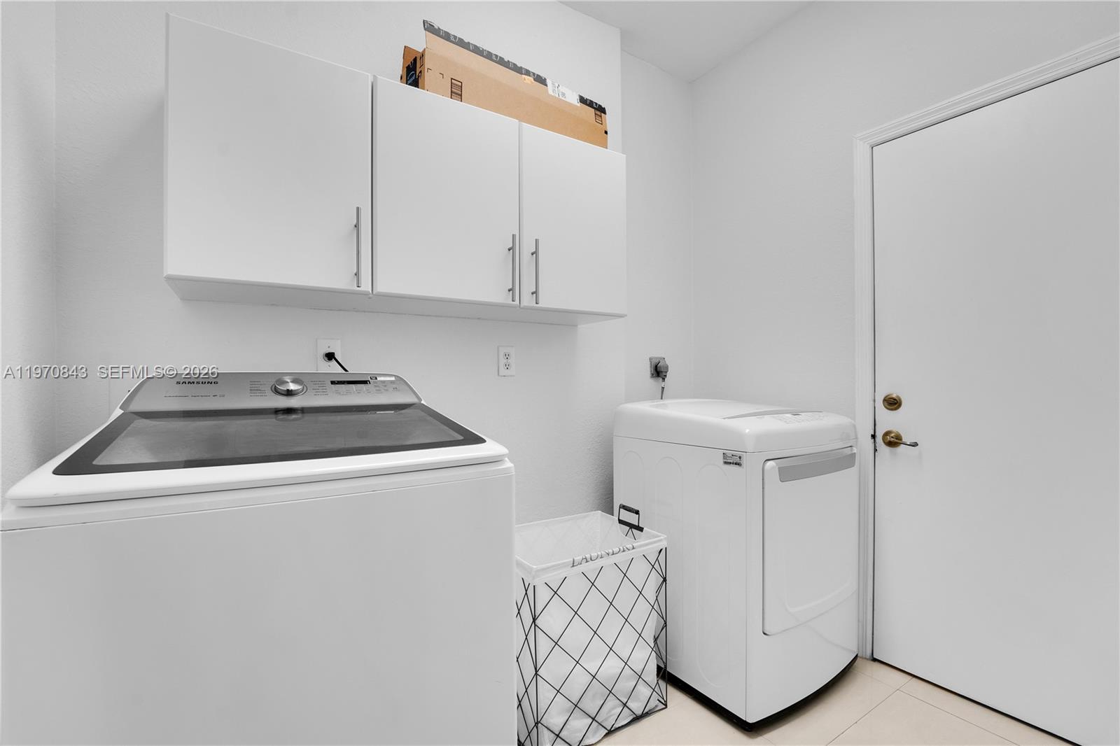 11261 Northwest 55th Lane Doral, FL 33178 - Photo 24 of 31
