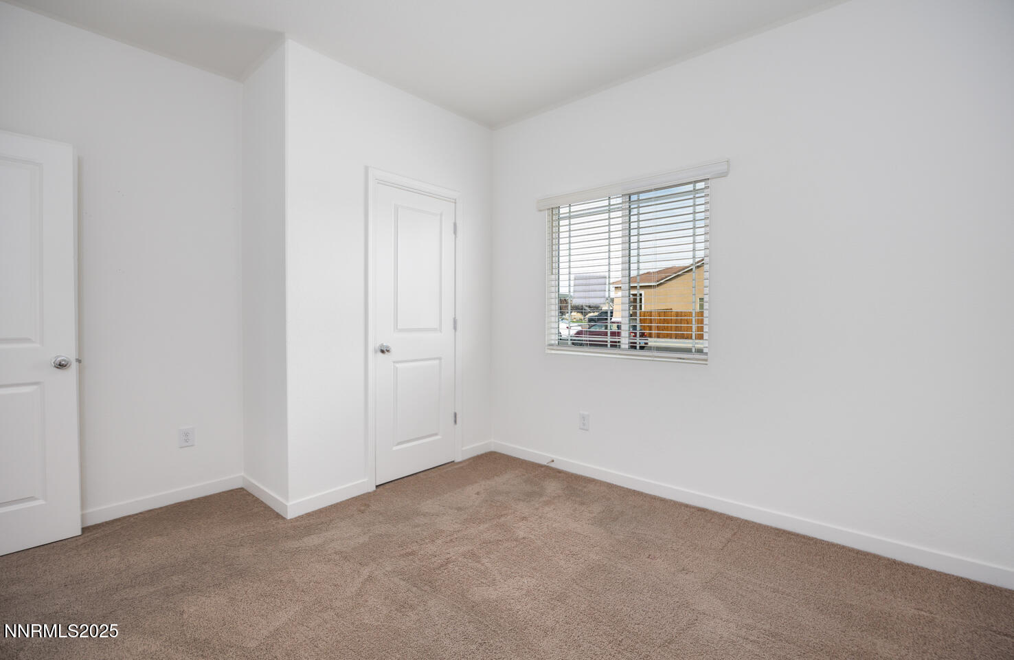 760 Augusta Lane Fallon, NV 89406 - Photo 9 of 27 9