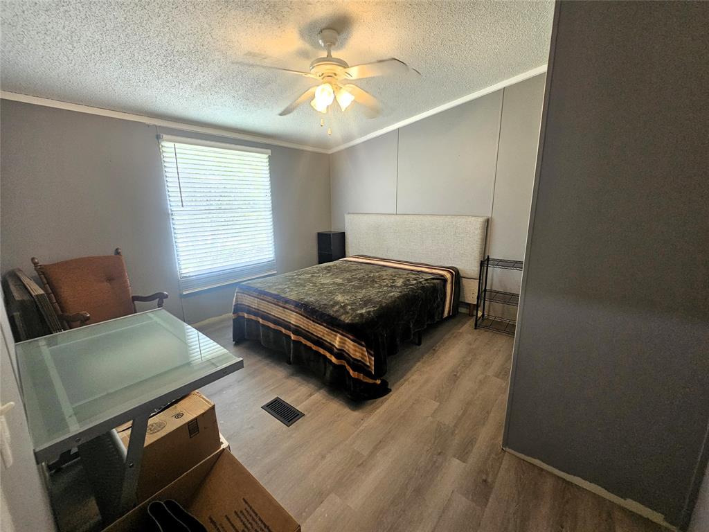 12910 Springhaven Drive Keithville, LA 71047 - Photo 23 of 33 Bedroom 4
