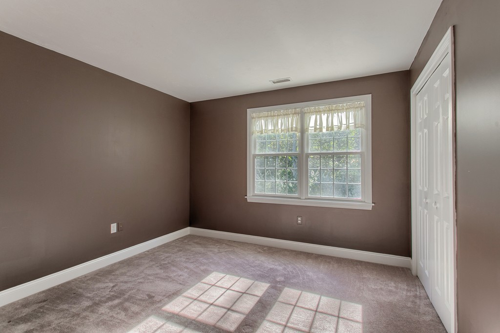 9 Bicknell Road Grafton, MA 01536 - Photo 19 of 27 Gallery Image 19