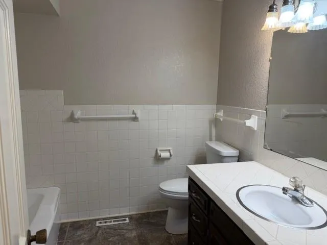 $129,500 | 100 North Lincoln Street, Erie, KS 66733